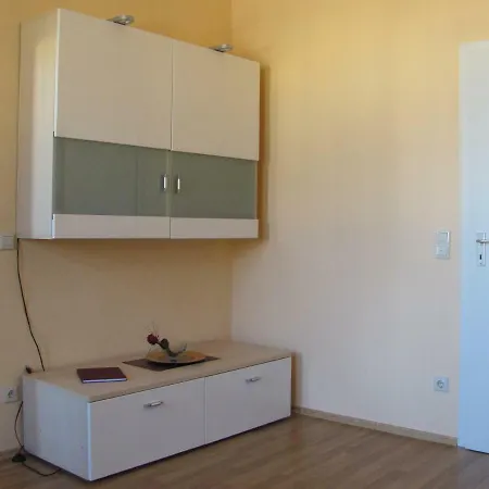 Voss 2 Apartment